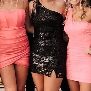 NWT Lulus Madina Black Sequin One-Shoulder Bodycon Mini Dress